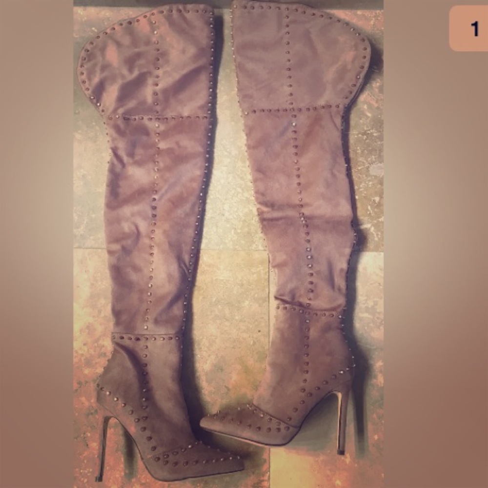 AYREL Studded Over The Knee Boots Size 6 US